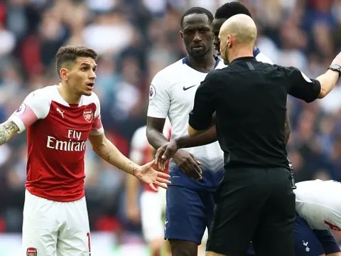 Kháng án bất thành, trò cưng của Emery báo tin vui cho Man Utd