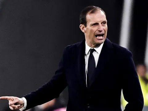 Khiến Juventus bị loại, Max Allegri vẫn tuyên bố không từ chức