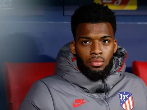 Khỏa lấp đôi cánh, Bayern cưu mang "ngôi sao điểm 0" tại thành Madrid