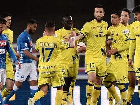 Khoảnh khắc Serie A: Chievo, từ ngày mai chúng ta sẽ bắt đầu lại!