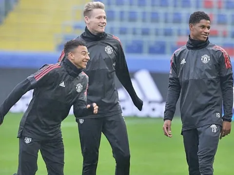 Không bỏ cuộc! Barca chi 100 triệu bảng cho "niềm hy vọng" của Man Utd