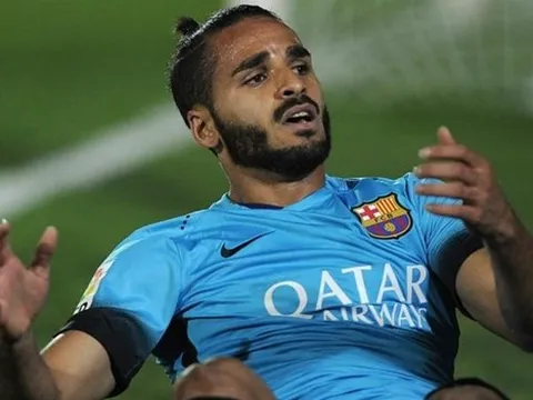Không có chỗ đứng, "vũ công Samba" bị Barca cho ra rìa
