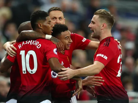 "Không, đương nhiên là Man Utd không cần cậu ấy"