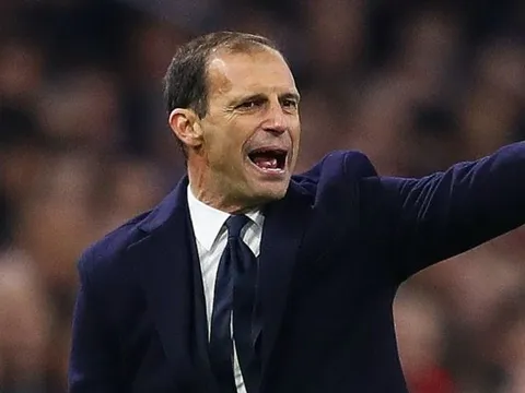 Không lo thất nghiệp, Max Allegri được một đội bóng ở Serie A ngỏ lời