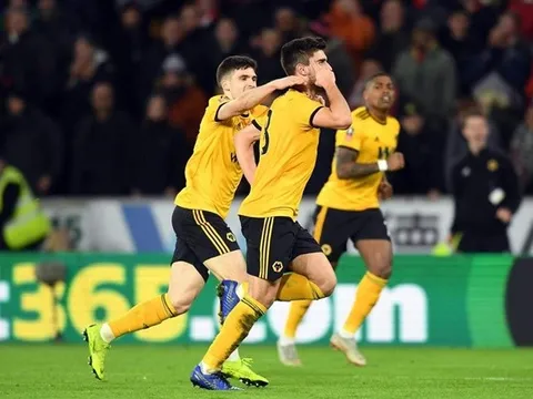 Không phải Man United mà chính “Robin Hood” sẽ phá nát giấc mơ của Liverpool?