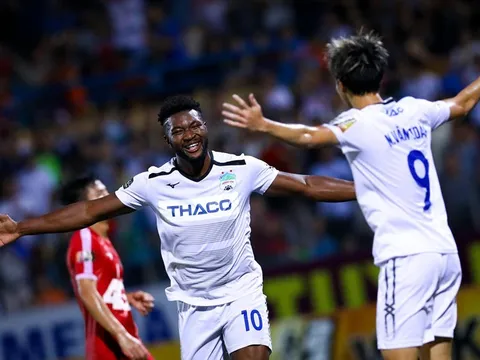 Không phải TP.HCM hay Hà Nội, HAGL đang khiến cả V-League phải "ngước nhìn"