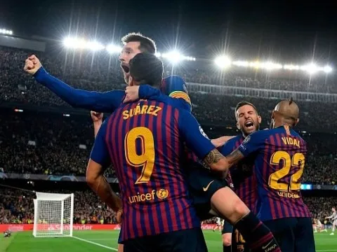 Klopp cay đắng: "Không thể ngăn cản cậu ta"