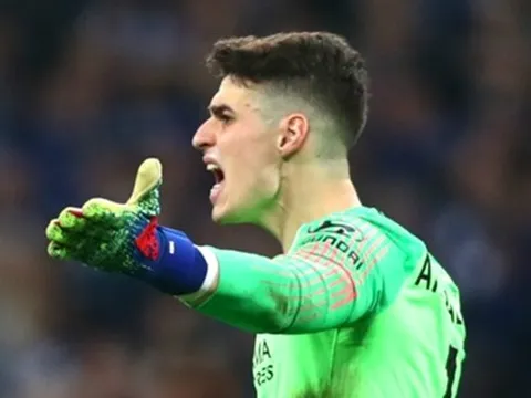 Kompany: "Tôi ước được như Kepa"