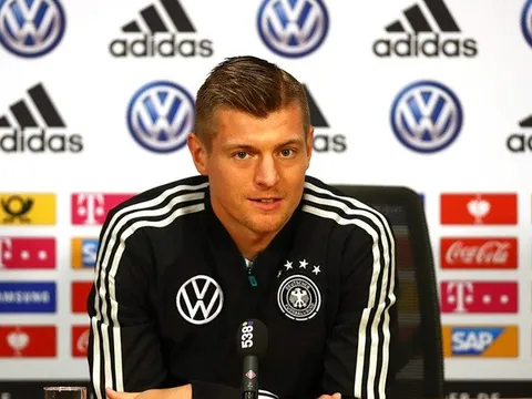 Kroos tiết lộ vẫn chưa nuốt trôi thất bại trước Hà Lan vào năm ngoái
