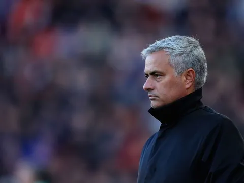 Lần đầu tiết lộ, Mourinho đã giúp Zidane có một "quái thú trung tuyến"!