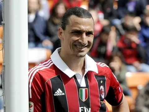 Lần gần nhất có Ibrahimovic, AC Milan ra sân với đội hình nào?