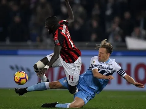 Lăng mạ đối thủ, cựu sao Liverpool đối diện án phạt nặng