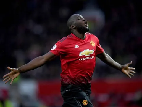 Lập cú đúp, Lukaku vẫn bằng điểm với 2 đồng đội