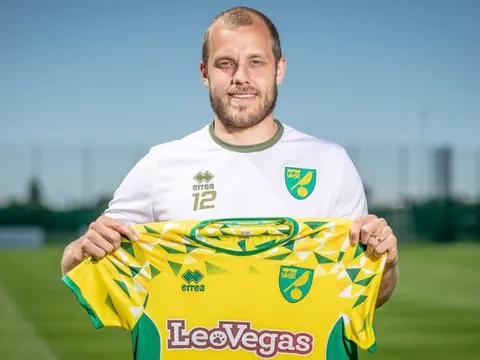 Teemu Pukki - Hoàng yến "hạnh phúc" tung cánh Premier League