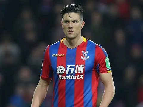 CHÍNH THỨC: Cựu hậu vệ Liverpool gia hạn với Crystal Palace