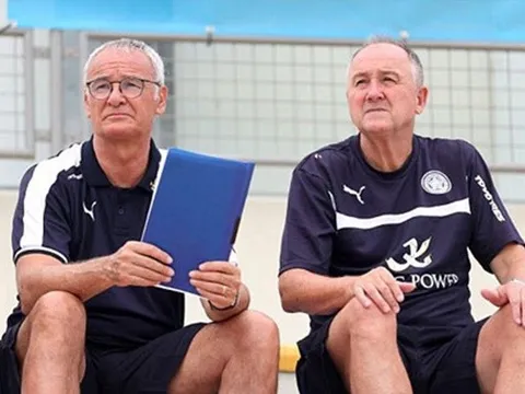 'Tôi đã nài nỉ ông ấy mua Kante'