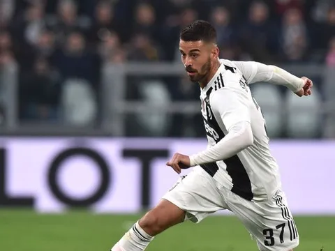 Leonardo Spinazzola khẳng định gắn bó với Juventus