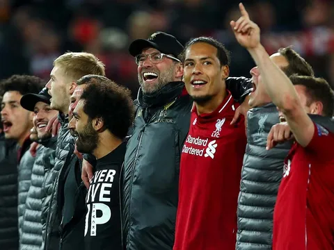 Liverpool 'ăn đứt' Man City về độ Fair Play