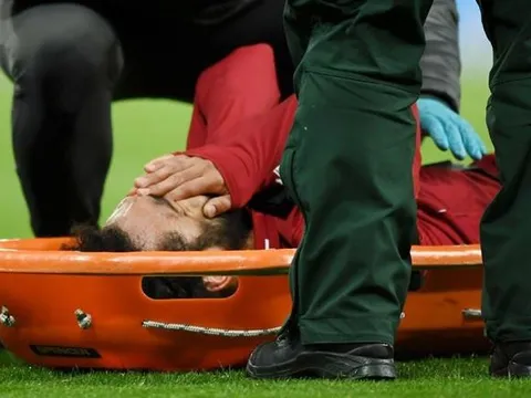Liverpool có thể mất Salah ở trận gặp Barca