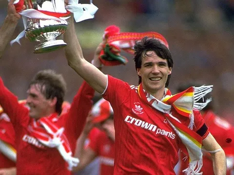 Liverpool và những lần gục ngã trước cổng thiên đường