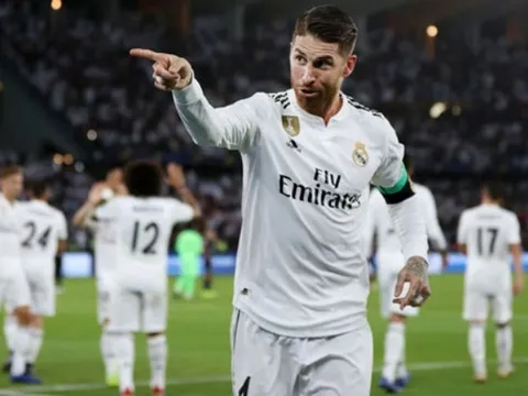 Liverpool từ chối, Man Utd chờ gì mà không đón Ramos về Old Trafford?