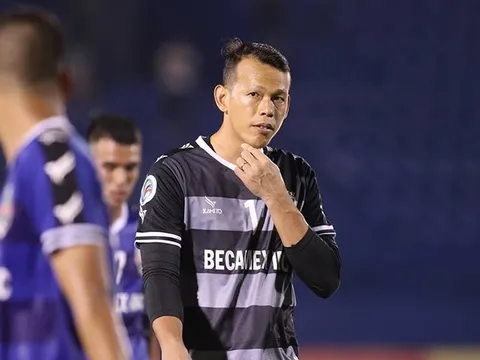 Sếp lớn B.Bình Dương ra án phạt cho Tấn Trường sau sai lầm ở AFC Cup