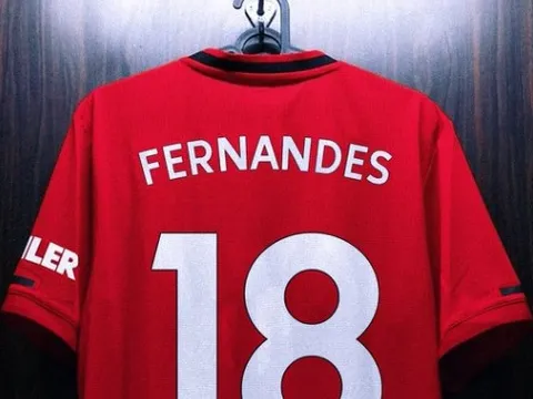 Lộ số áo của Bruno Fernandes tại Man Utd, né "vận xui"