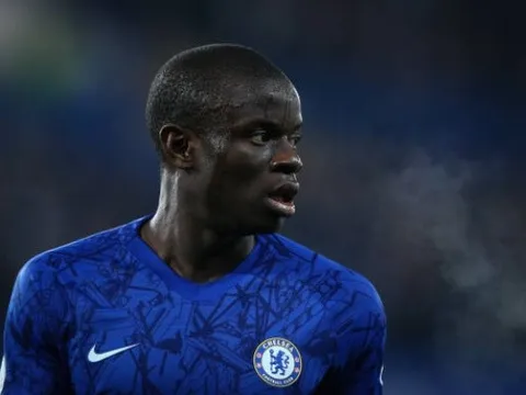 Lóng ngóng trượt ngã để Arsenal ghi bàn, Lampard nói lời thật lòng về Kante