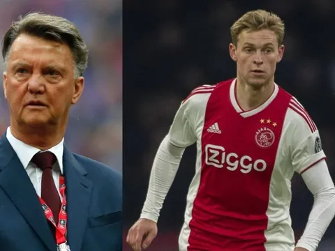 Louis van Gaal ngược chiều dư luận trong vụ De Jong đến Barca