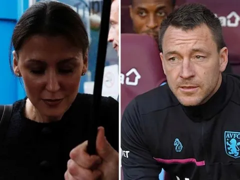 "Lừa dối, hoàn toàn sai và 100% không đúng sự thật"