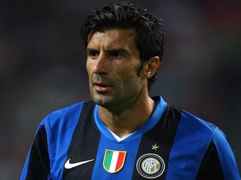 Luis Figo: "Cậu ấy có thể đã hành động mà không suy nghĩ"