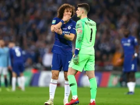 'Ban lãnh đạo Chelsea cần phải đưa ra quyết định'