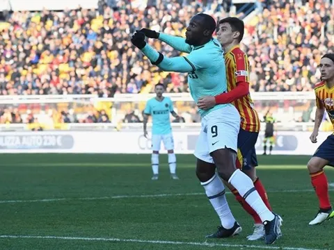 Lukaku kém duyên, Inter Milan sa lầy ở Via del Mare