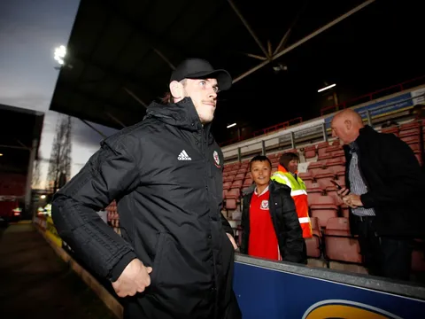 Lý do Giggs không cho Bale "chào sân" Old Trafford