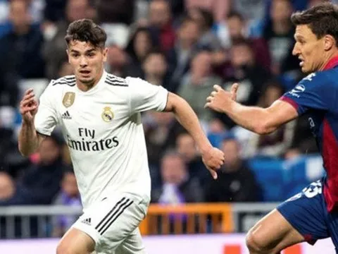 Lý do khiến "Fan Bự" của Isco không thể sát cánh cùng anh trong mùa giải tới