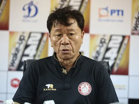 CLB TP.HCM vắng bóng ở ĐT Việt Nam, bạn thân thầy Park nói gì?