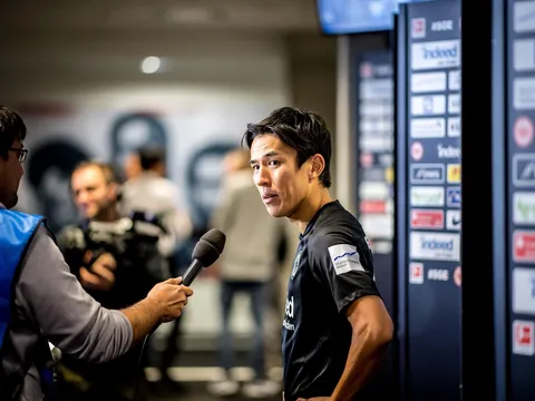 Makoto Hasebe - Libero thầm lặng xuất chúng
