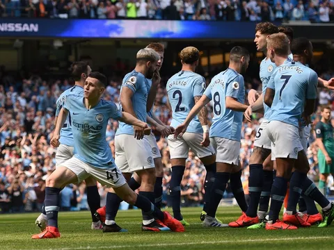 Man City đang có mùa giải hay nhất, Liverpool còn hy vọng?