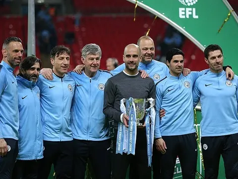 Man City rời London với niềm kiêu hãnh, bỏ lại Chelsea một mớ hỗn độn