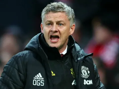 "Man United cần bỏ ra vài trăm triệu cho 5 hoặc 6 cầu thủ đó"