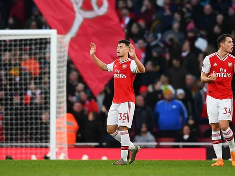 Mikel Arteta: "Cậu ấy luôn trong trạng thái chờ cơ hội"