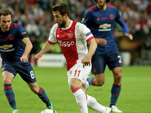 Man Utd học theo Ajax, liệu có được?