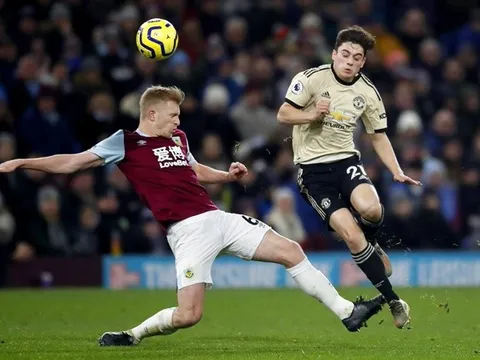 Man Utd ‘nhạt’ đến cùng cực: Ole, hãy mạnh tay với ‘máy chạy’!
