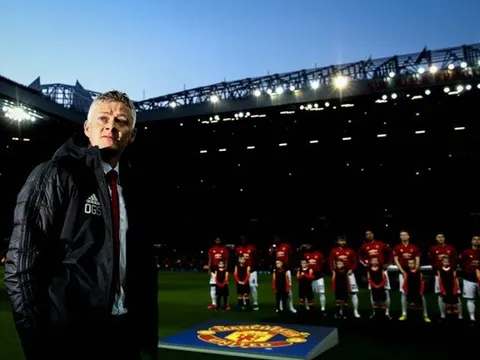 Man Utd thảm bại: Thà là bỏ đi hết...