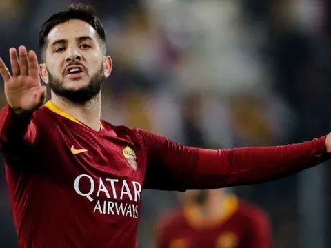 Man Utd nhận tin mừng cho thương vụ "kẻ thay thế Smalling"