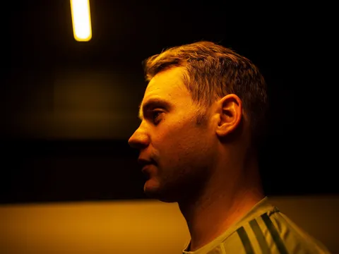 Manuel Neuer - biểu tượng tuyệt đối của tinh thần thép 'Nervenstärke'