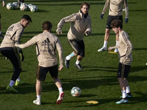 Marca xác nhận: Real nhận tin xấu trước thềm đấu Sevilla!