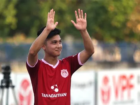 Martin Lo: Làn gió mới U23 Việt Nam và người kế vị Quang Hải