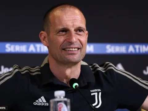 Max Allegri xuống tóc, phát biểu "sốc" trong họp báo