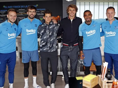 Barca đón tiếp 2 vị khách bất ngờ từ làng banh nỉ